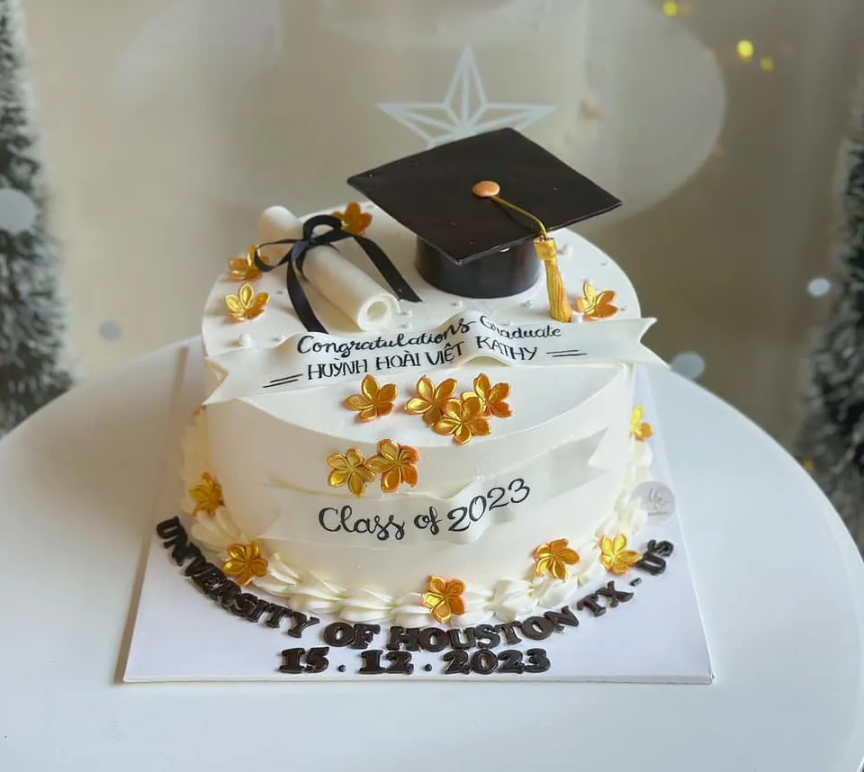 banh-kem-tot-nghiep-dai-hoc